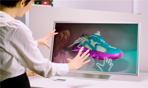 Looking Glass introduces new 16” and 32” spatial displays for next-gen immersive 3D visualization
